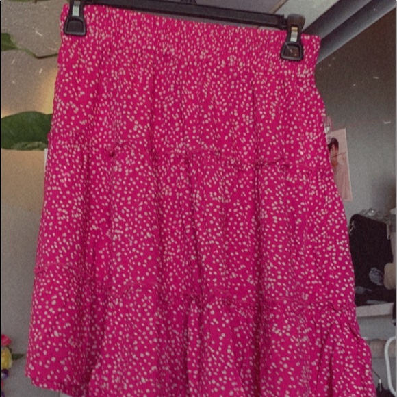 🌷✨BRAND NEW JAPNA DITSY MAGENTA SKIRT✨🌷 - Picture 2 of 4